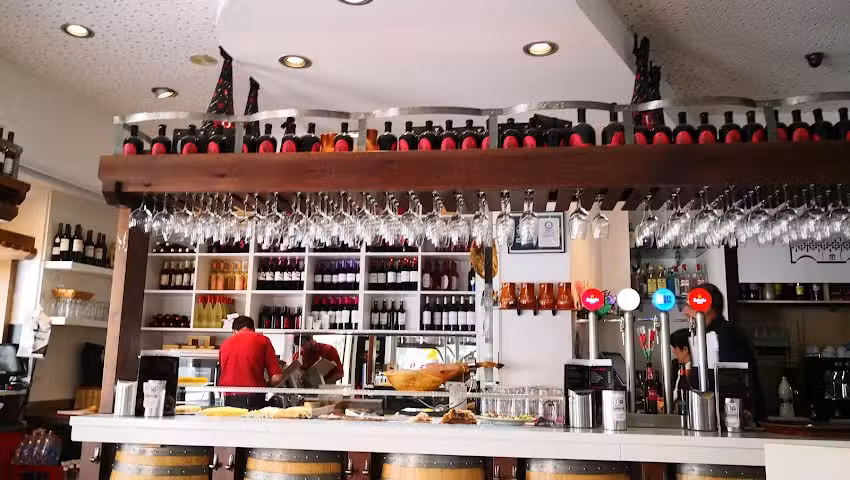 Restaurante T&iacute;o Juanillo