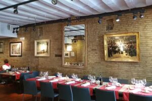 Restaurate Casa Otano