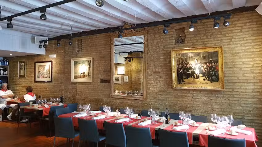 Restaurate Casa Otano