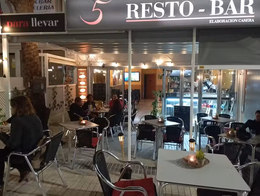 Resto Bar El 5