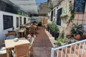 Resto Bar Ili&rsquo;s