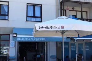 RestoBar Drinks Sí, Querida