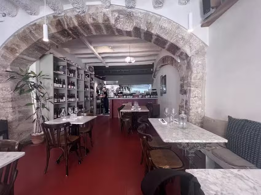 Riots Restaurant