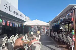 Robinson Cocktail Bar