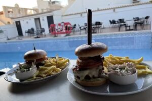 Rosaleda Secret Garden