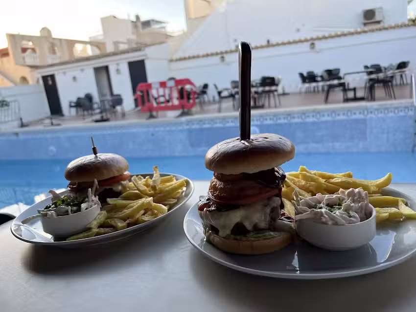 Rosaleda Secret Garden