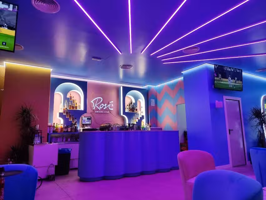 Ros&eacute; Shisha Club &ndash; Sevilla