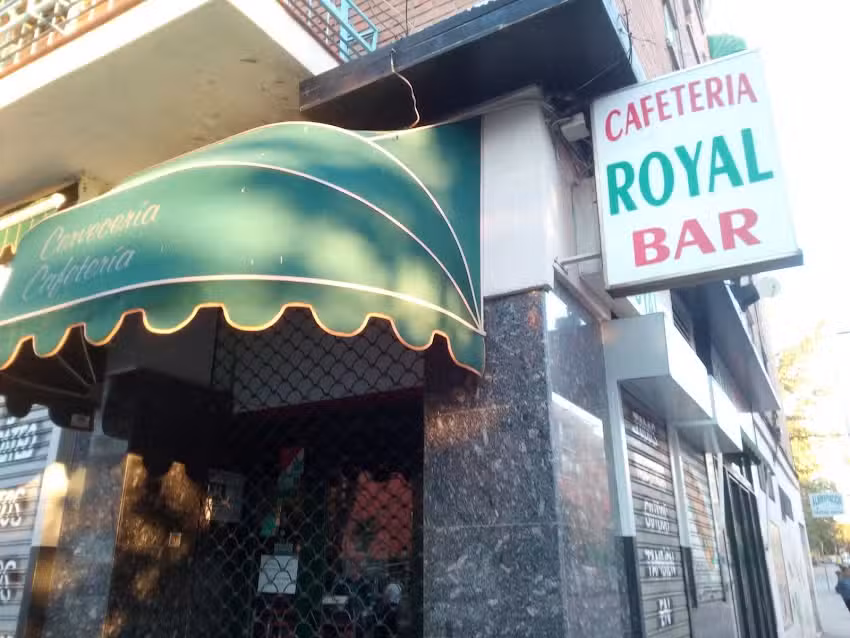 Royal Bar