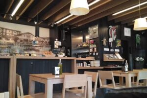 Ruta 33 Hondarribia &ndash; Restaurante & Cafeter&iacute;a