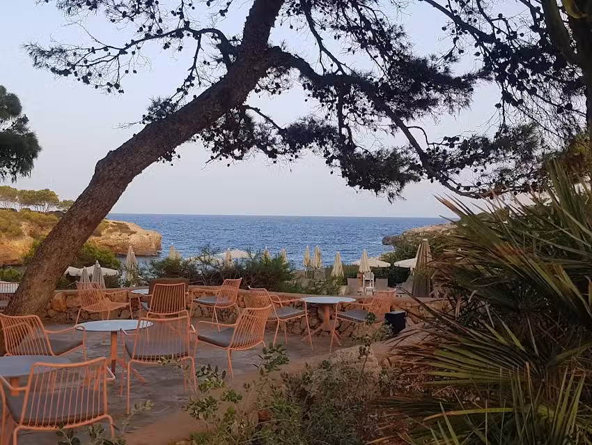 Sa Cala Beach Club / Adults Only