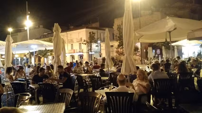 Sa Sargantana Pla&ccedil;a Cal Font Igualada Cocktail Bar Copes De Vi