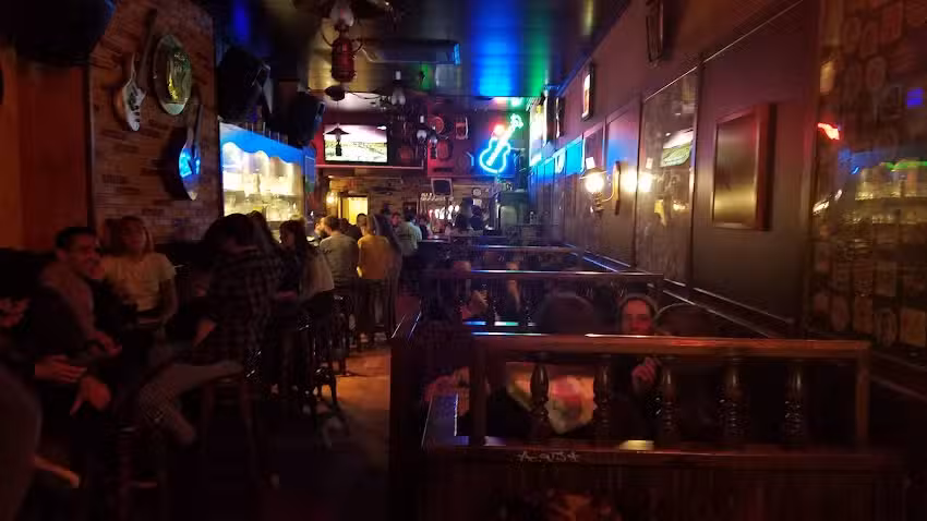 SABADEBIDOO &ndash; Disco Pub