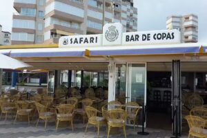 Safari Bar De Copas