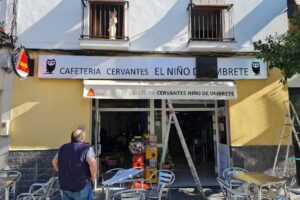 Sal&oacute;n de Juegos Cervantes Bar