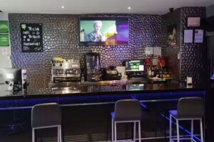 SALON DE JUEGOS TREBOL slots-cafe