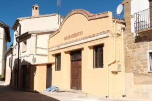 Sal&oacute;n recreativo