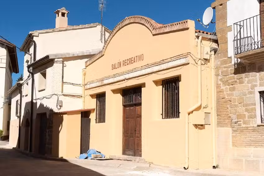 Sal&oacute;n recreativo