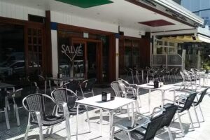 Salv&eacute; Bar Restaurante