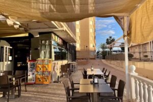 SamSam Bar Cafeteria / Frente al Mar