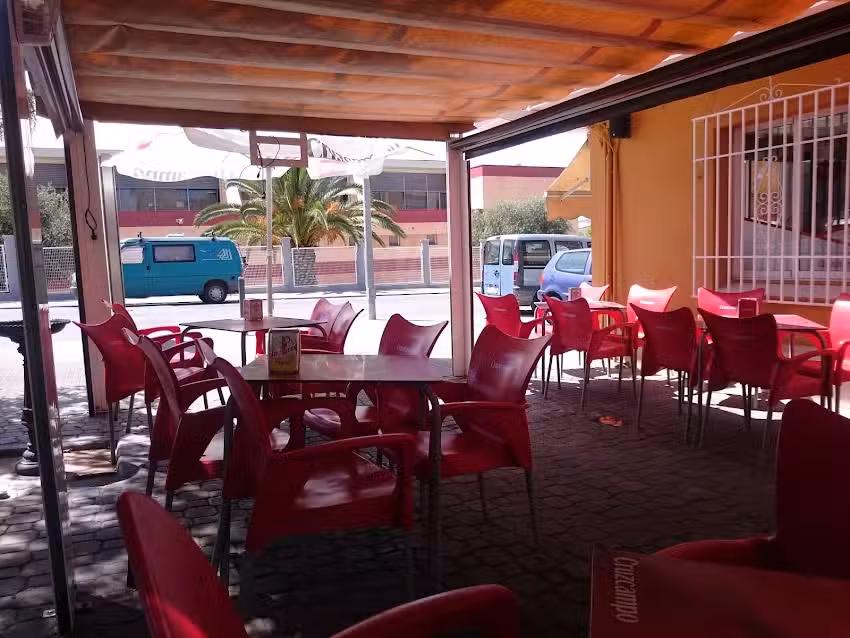 Santa Teresa Caf&eacute; & Tapas