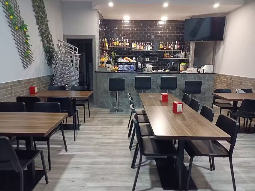 Serrano Bar