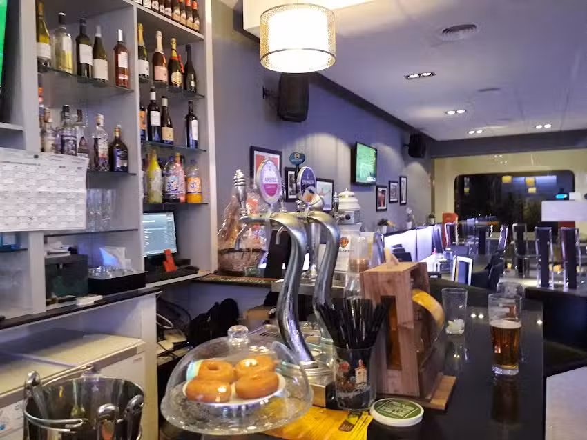 Shamrock Lounge