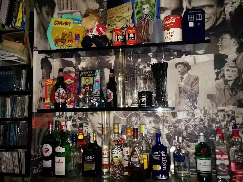 Shout bar &ndash; Segovia