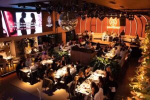 Show Dinner y Cocteler&iacute;a Despecho Madrid