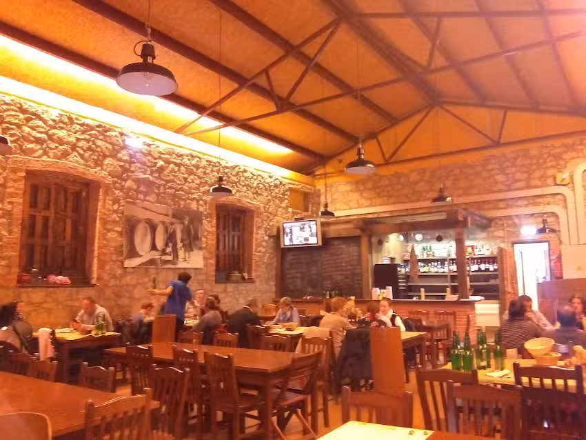 Sidrer&iacute;a Casa Fran