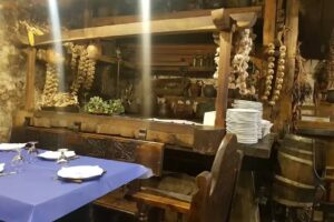 Sidrer&iacute;a El Caba&ntilde;&oacute;n &ndash; Vegastur Carnes Roxas