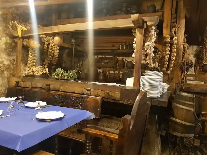 Sidrer&iacute;a El Caba&ntilde;&oacute;n &ndash; Vegastur Carnes Roxas