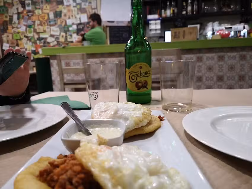 Sidrer&iacute;a Los G&uuml;elos