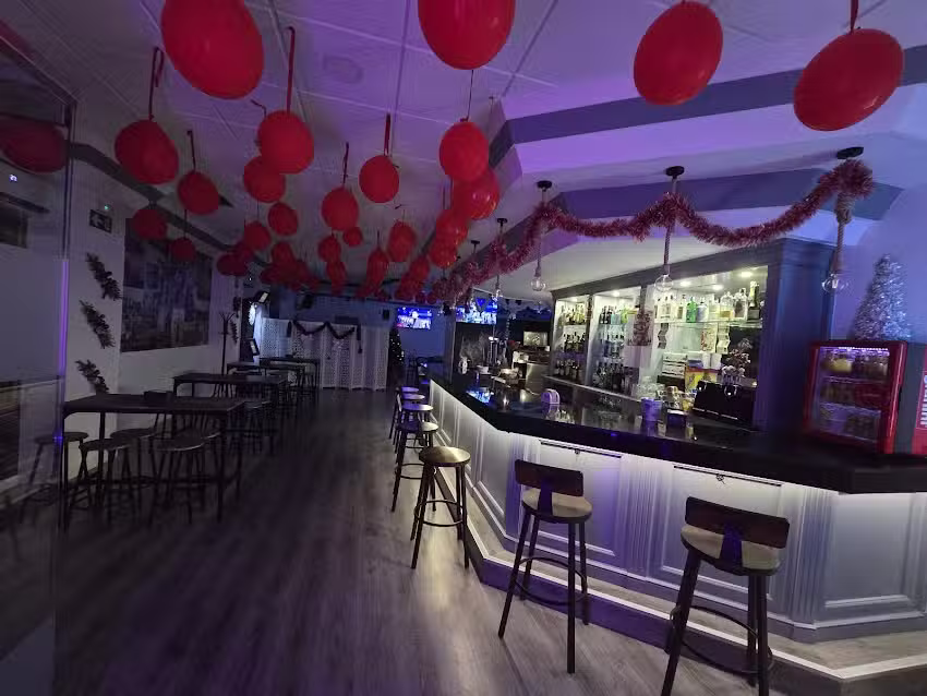 SILENCE BAR DE COPAS