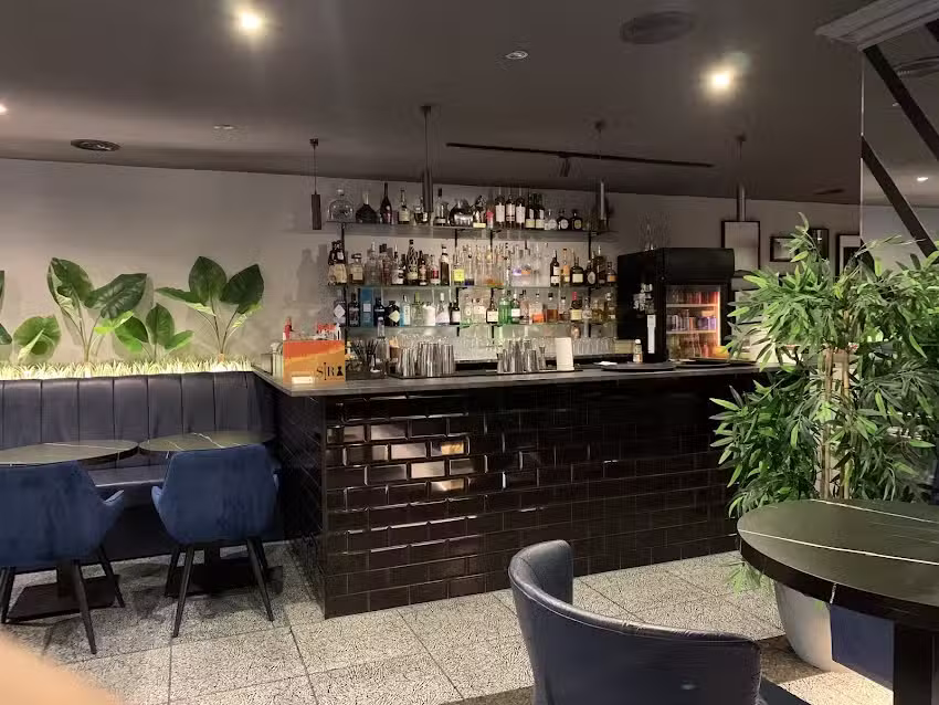 Sira Cocktail & Shisha Bar | Cocteler&iacute;a Barcelona