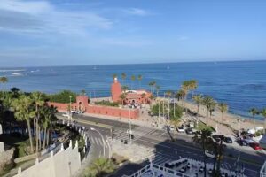 Sky Bar Hotel Las Arenas affiliated by Melia