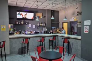 Sol y Sombra Sport Bar