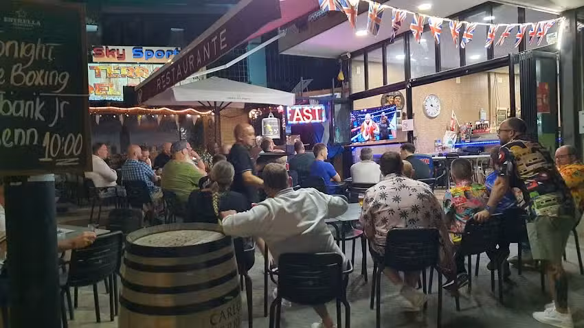 SPORT BAR &laquo;LA TERRAZA DEL BALI &laquo;