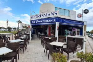 SPORTSMAN&rsquo;S BAR
