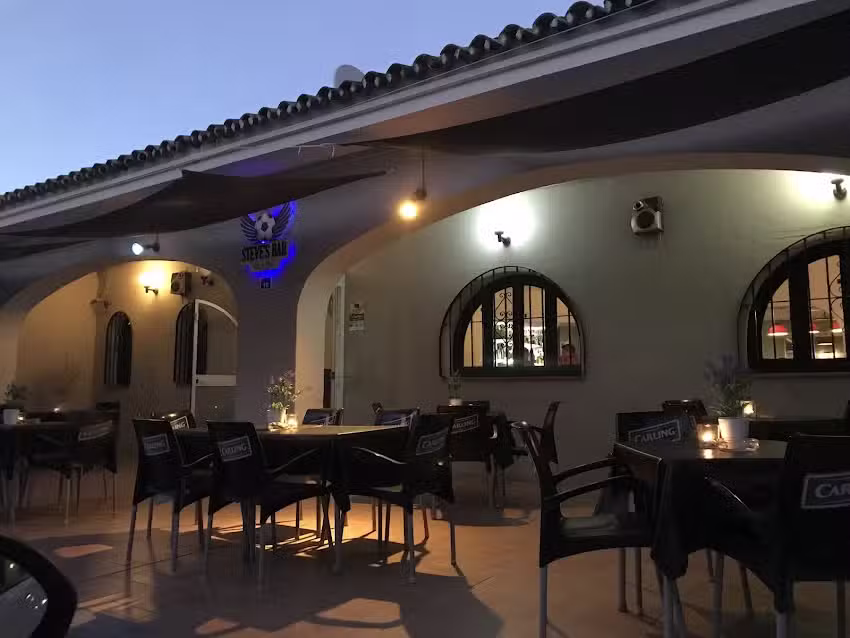 Steve&acute;s Bar