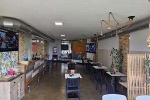 Sunset Liencres Food & Drink