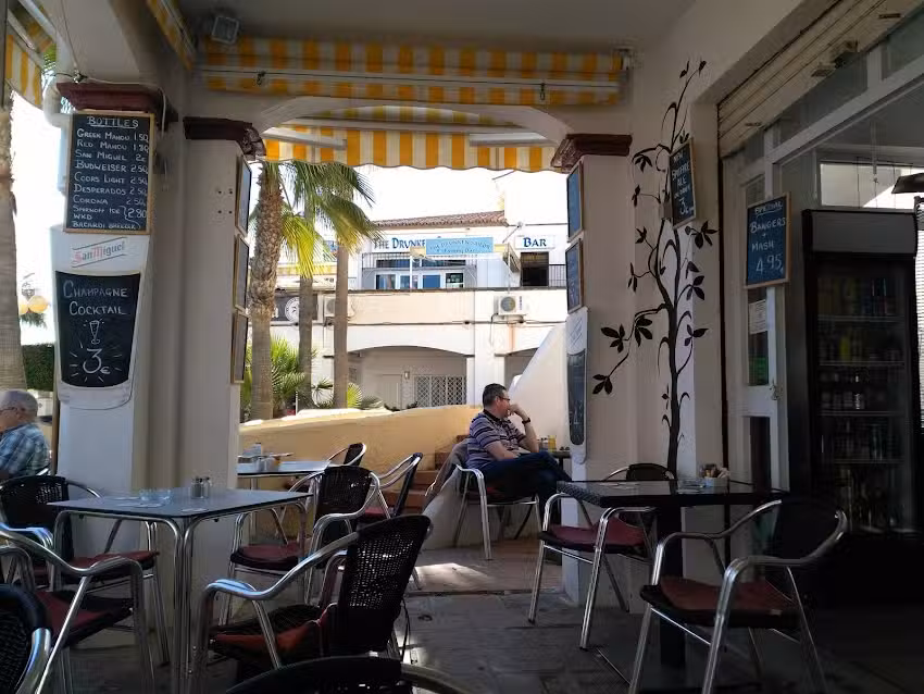 Sunshine Bar Kc Family Bar And Bistro