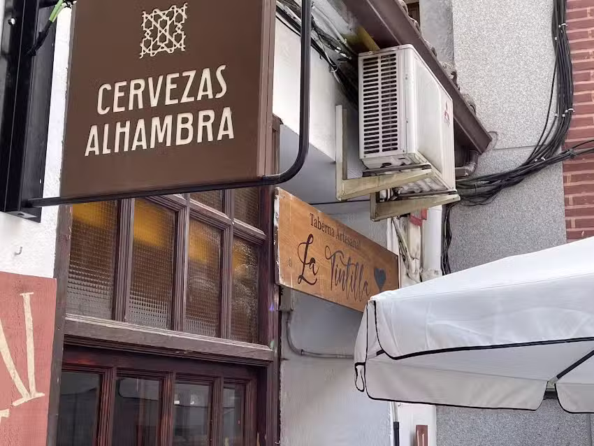 Taberna Artesanal La Tintilla