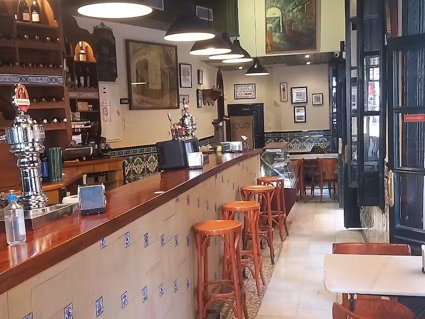 Taberna Coloniales &ndash; Bar de Tapas | Sevilla Centro