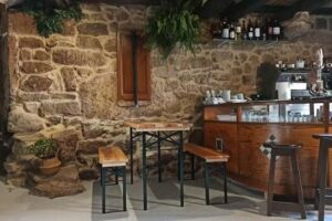 Taberna da Poza da ran, a de Min…ou a de Louro.