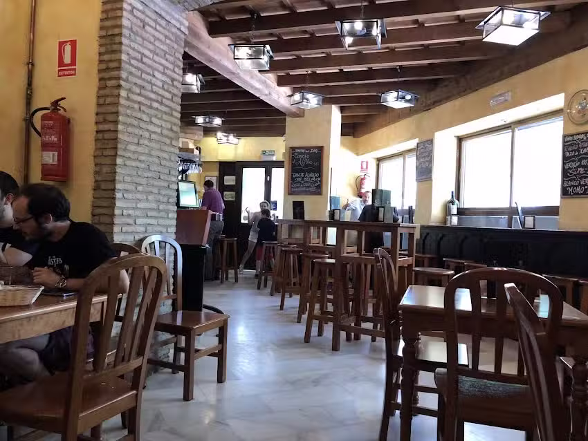 Taberna de Nervi&oacute;n