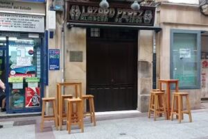 Taberna de Vinos Lázaro