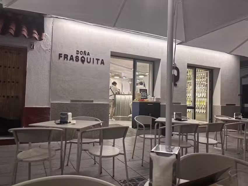 Taberna Do&ntilde;a Frasquita