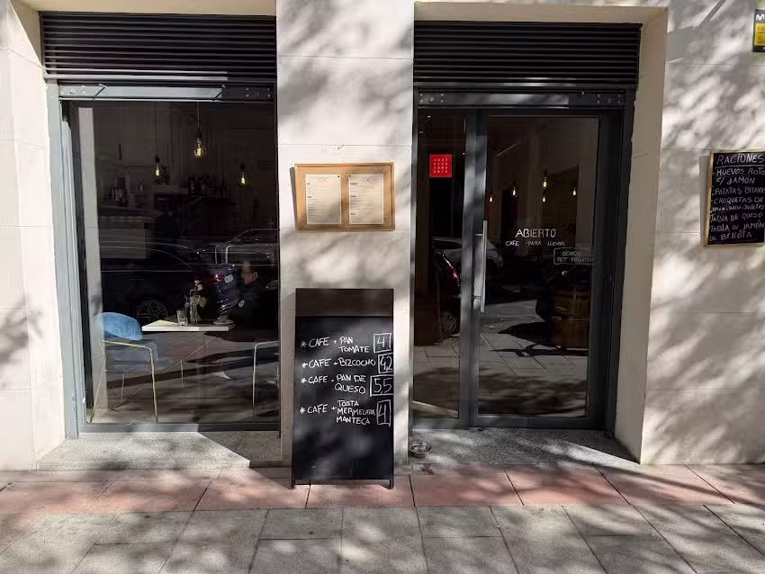 Taberna &laquo;El 96&raquo; &ndash; All Day Coffee Bar