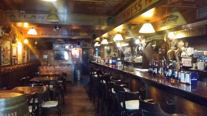 Taberna Irlandesa Bombol&oacute;n