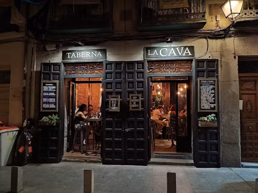 Taberna LA CAVA
